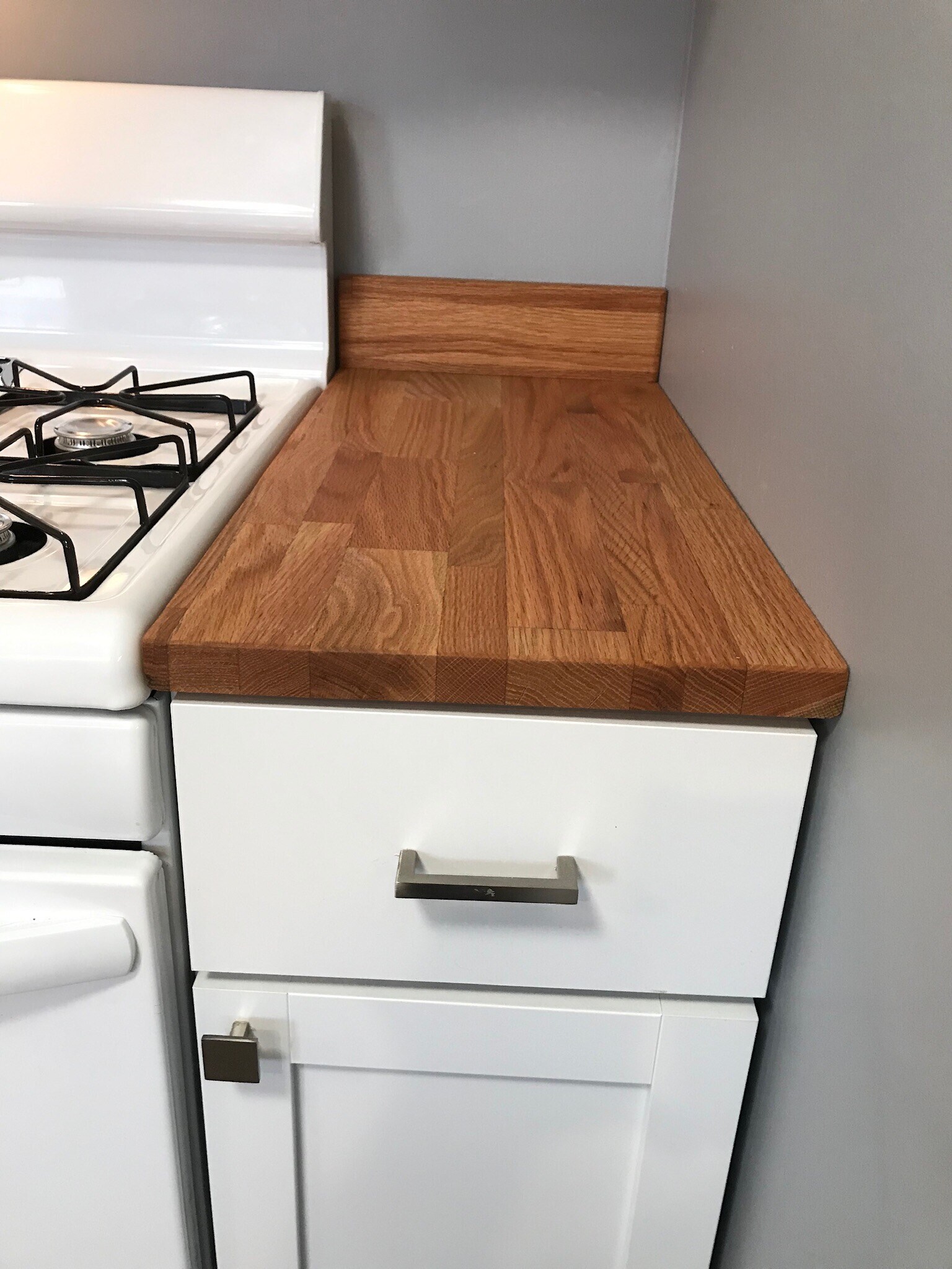 Butcher block top - 4204 Woodvale Dr