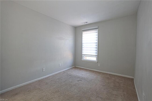 Building Photo - 4802 Oldwick Ct