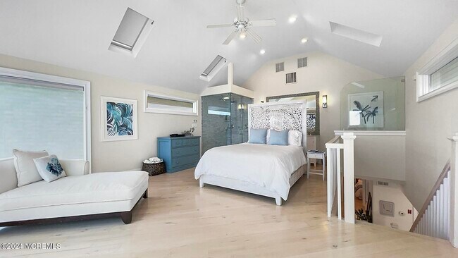 Building Photo - 9 Pocano Ave