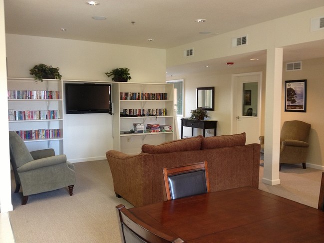 Rec Room - Ridgecrest Senior Apartments