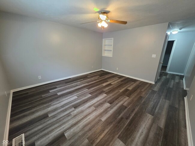 Building Photo - 1256 N Ridgeview Dr