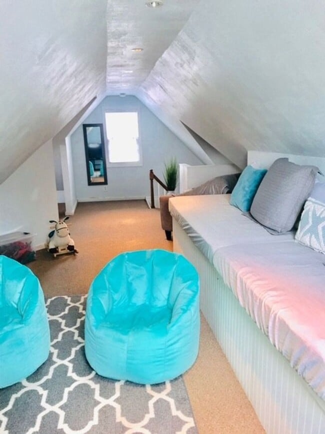 Building Photo - Beautiful 3 Bedroom Home in the Garden District of CDA