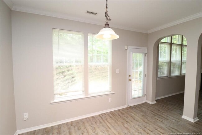 Building Photo - 805 Meeting Hall Dr