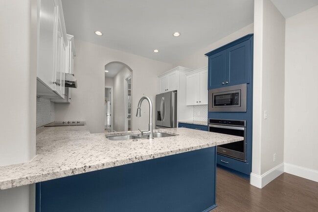 Building Photo - 3525 Darrell Dr