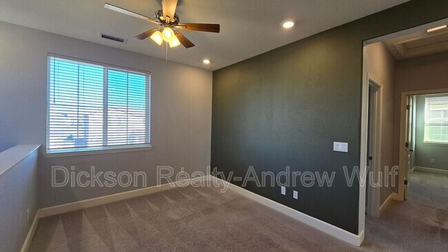 Building Photo - 2149 Neuer Dr