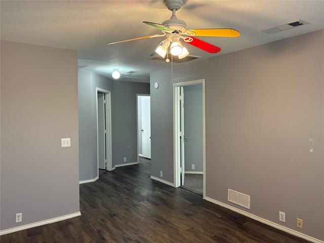 Building Photo - 9011 King Ranch Dr