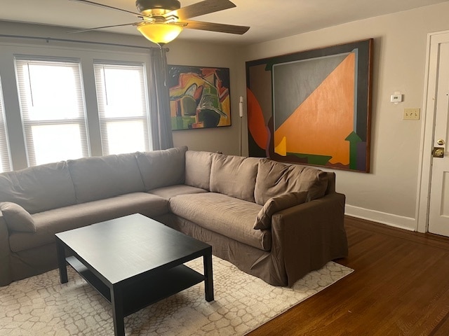 Living room - 1621 Norris Pl