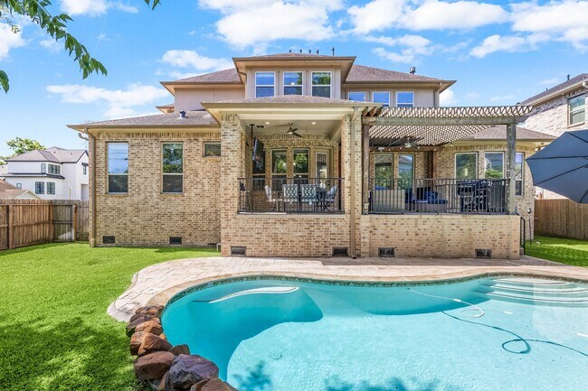 Building Photo - 4302 Meyerwood Dr