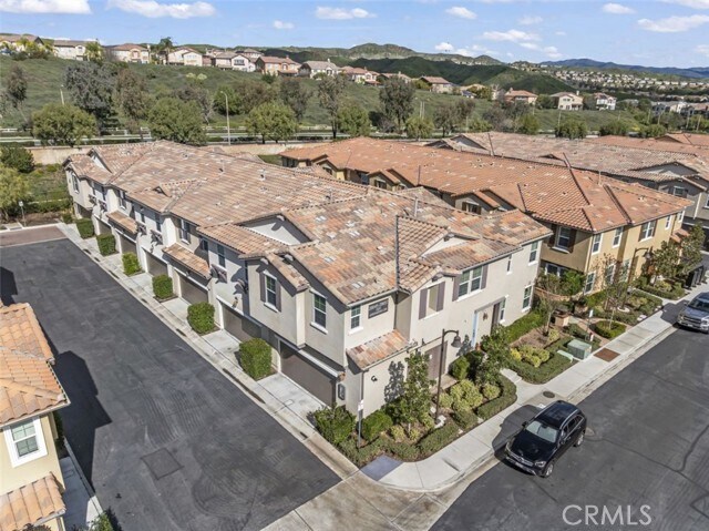 Building Photo - 28649 Jardineras Dr