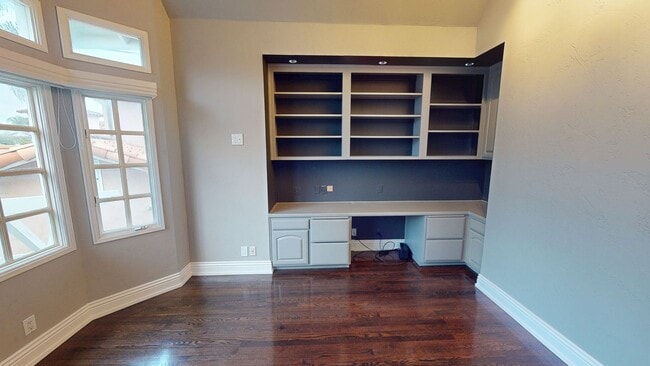 Building Photo - Unfurnished - Custom Built Home | Short-Term Lease