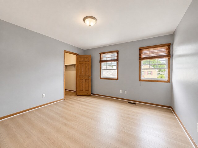 Building Photo - 6582 Tealwood Rd