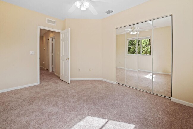Building Photo - 8299 SW 27th St