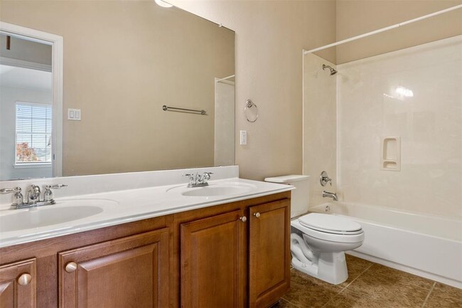 Building Photo - 15 Mountain Terrace Cove