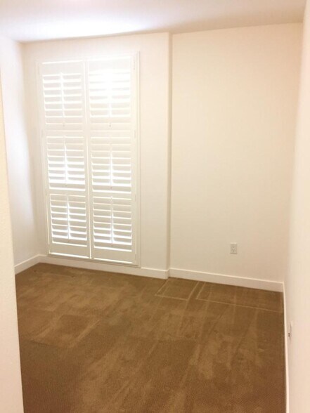 3rd Bedroom - 5501 DeMarcus Blvd #328