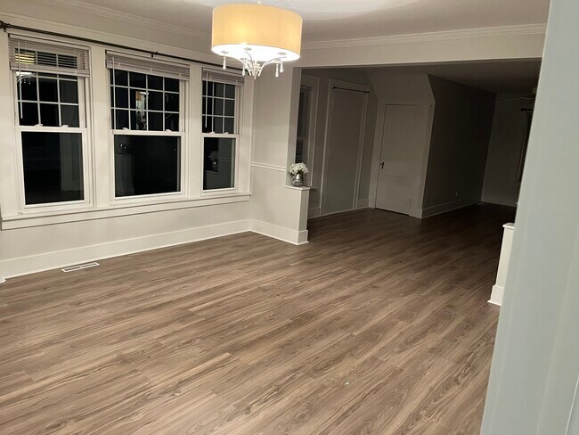 Main Living - 349 Mohawk Ave