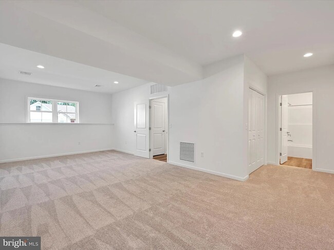 Building Photo - Brand New 3 Bed 3 Bath Single Family Home ...