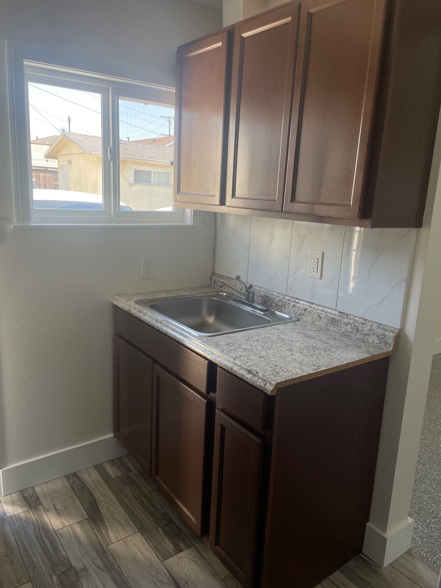 Building Photo - 1733 W 150th St