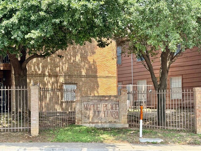 Building Photo - 1752 Tiara Trail