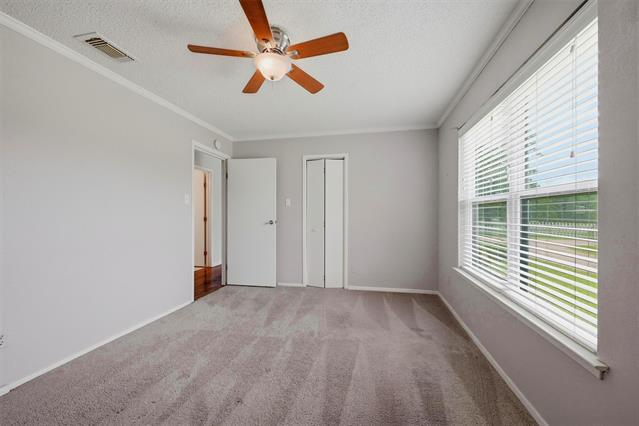 Building Photo - 103 Seminole Dr