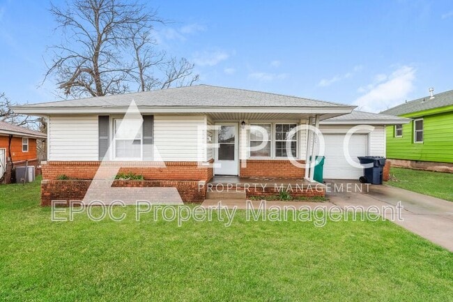 Primary Photo - 1616 NE 38th St