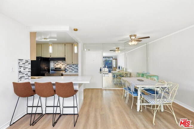 Building Photo - 7740 Redlands St