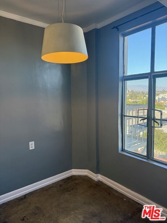 Building Photo - 5217 Hollywood Blvd