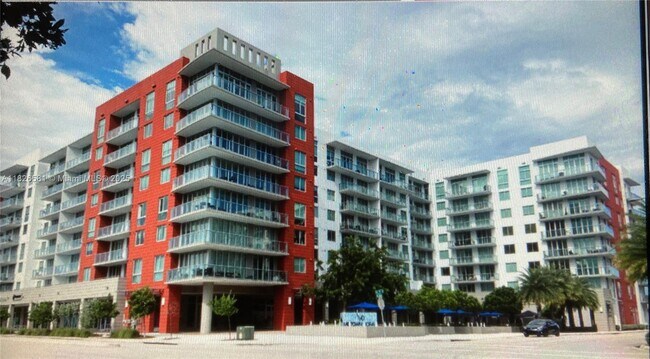 Building Photo - 7875 NW 107th Ave