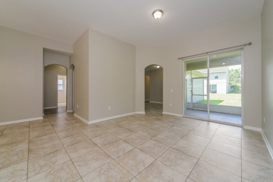 Building Photo - 4204 Lugano Ct