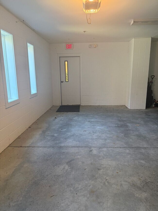 Building Photo - wilco143