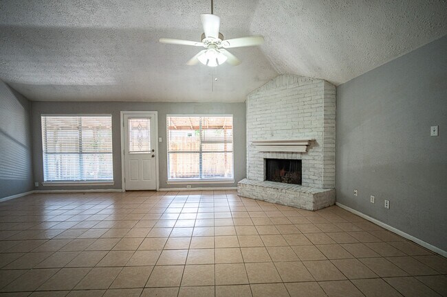 Building Photo - 6606 Felgate Creek Ct