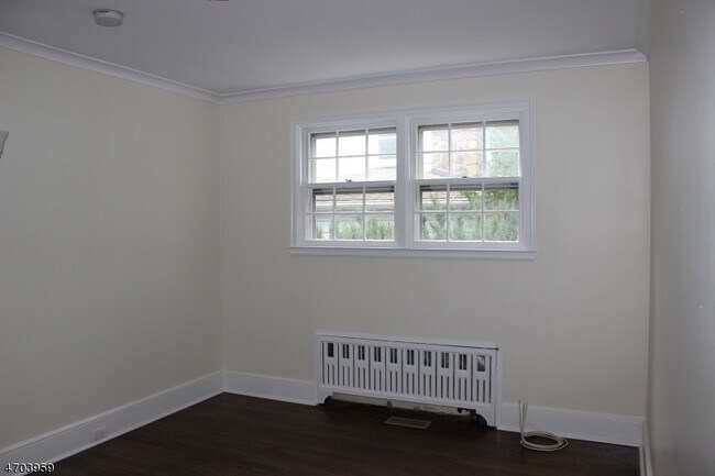 Building Photo - 1205 Long Hill Rd