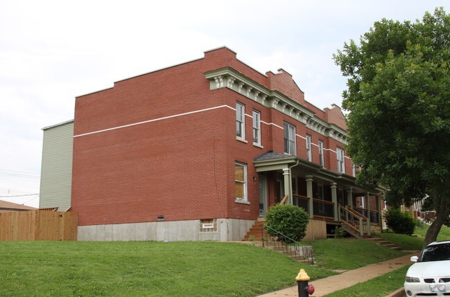 Building Photo - 3857 Folsom Ave