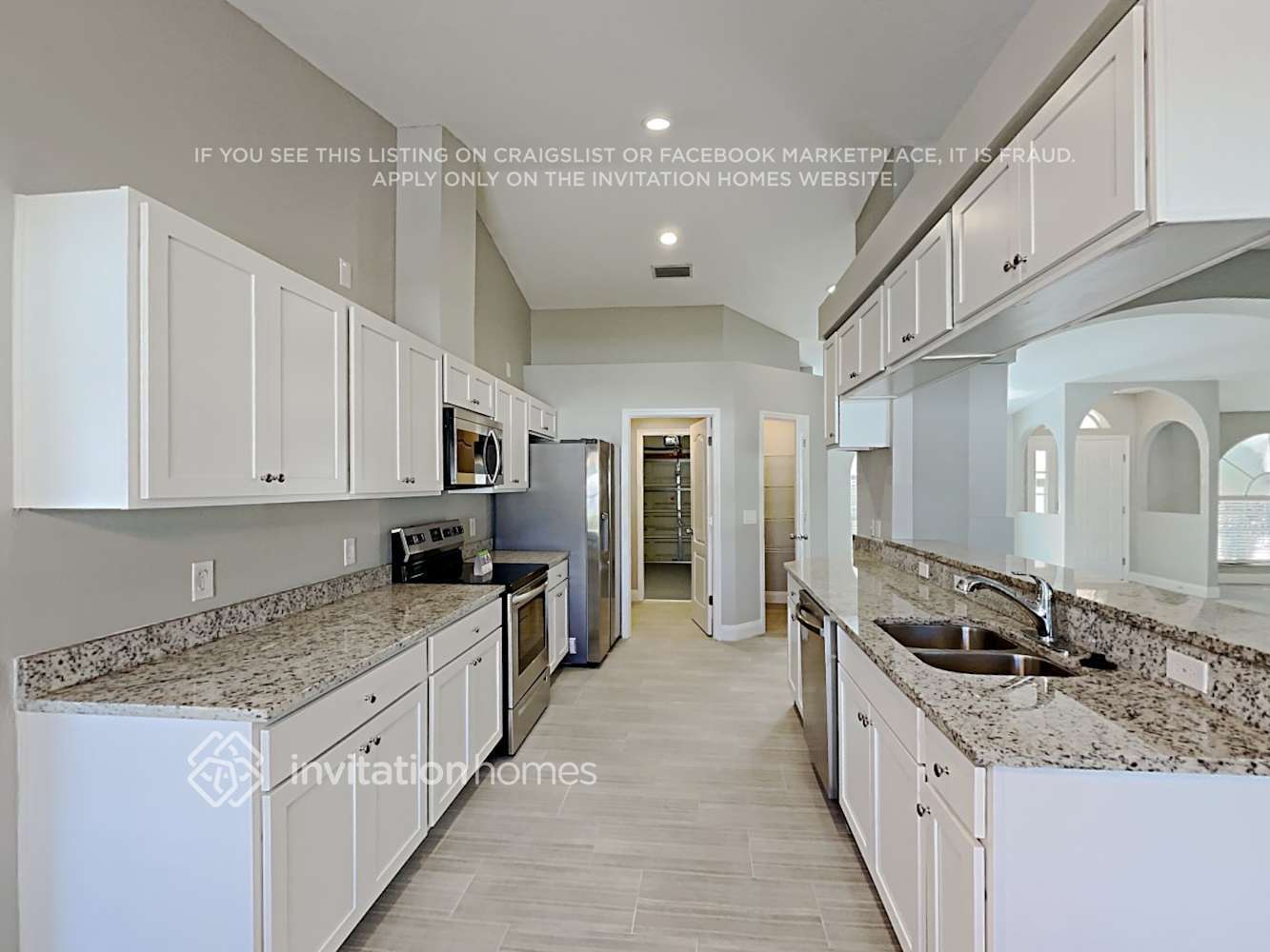 Building Photo - 16924 Falconridge Rd