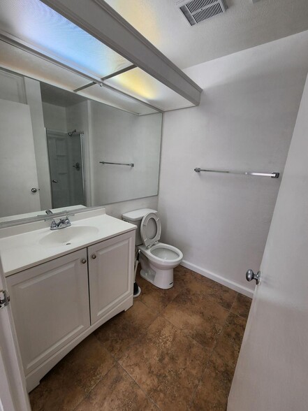 Fully remodeled master bathroom - 7640 Oso Ave