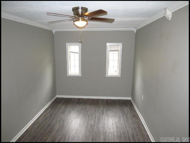 Building Photo - 5408 Halifax Dr