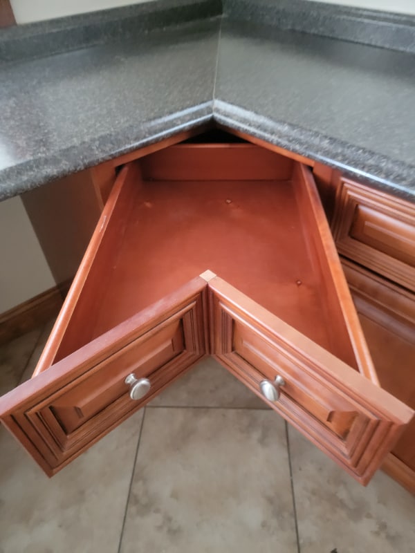 Building Photo - 111 N Phetteplace St