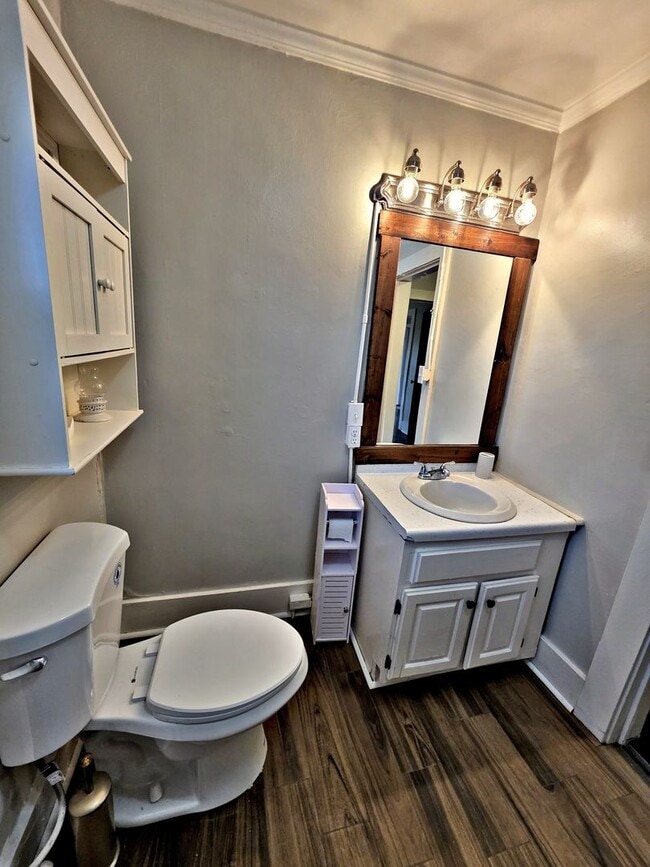 Building Photo - HOUSE FOR RENT - COURTLAND