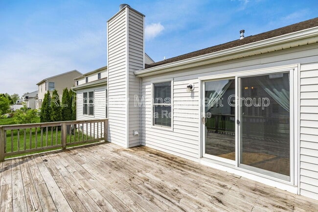 Building Photo - 8850 Juneberry Rd