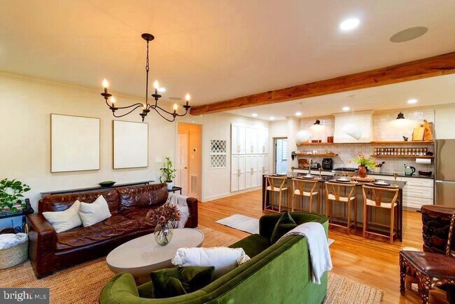Building Photo - 14932 Alpine Bay Loop