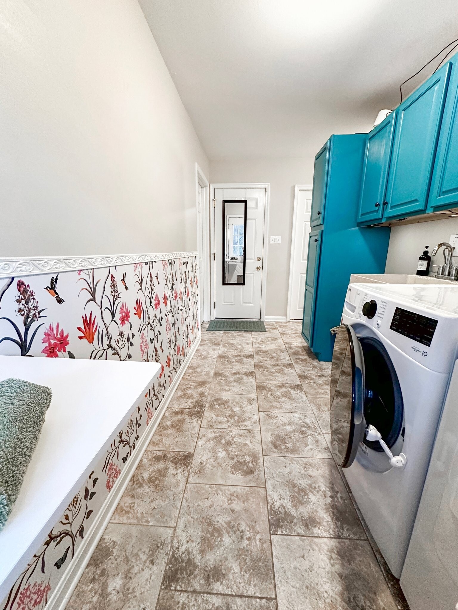 Building Photo - 6636 Isle of Skye Dr