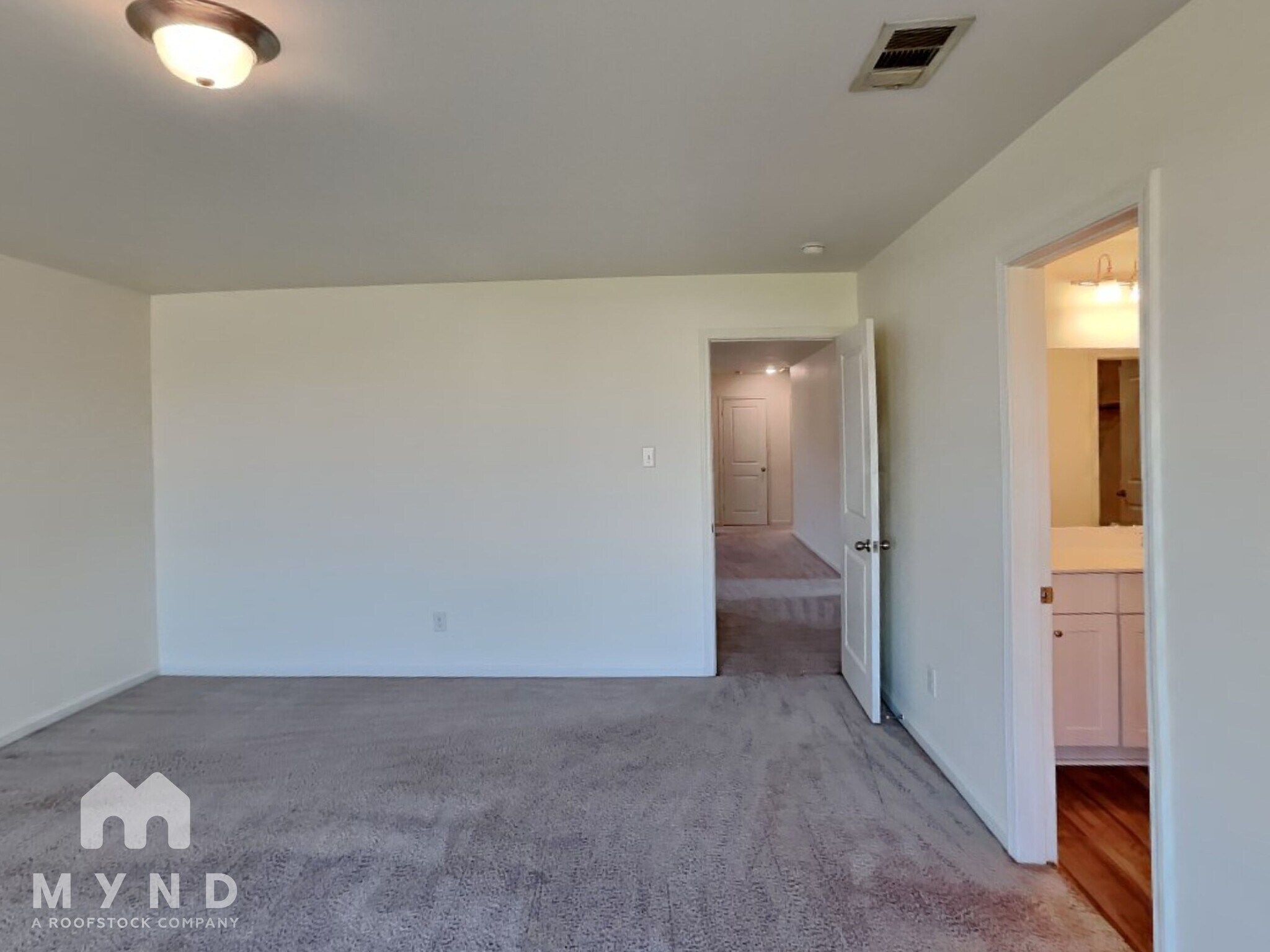 Building Photo - 6301 Tropicana Way