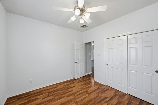 Building Photo - 17126 Sheffield Knoll Ln