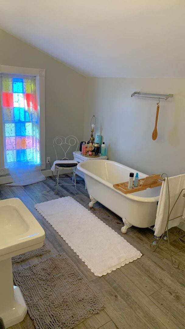 Building Photo - Gorgeous 19th Century Victorian showpiece