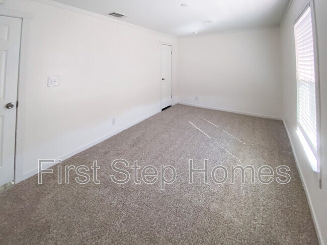 Building Photo - 234 Islero Drive