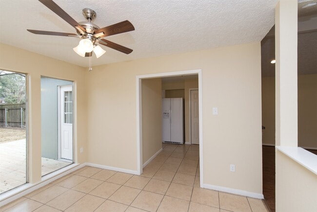 Building Photo - 5046 Spring Forest Dr