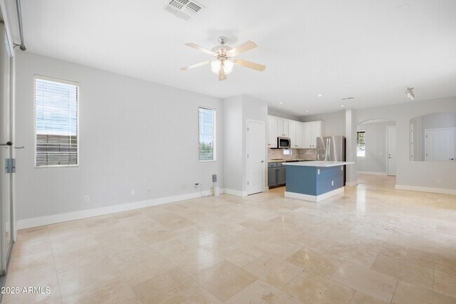 Building Photo - 4248 S Mariposa Dr