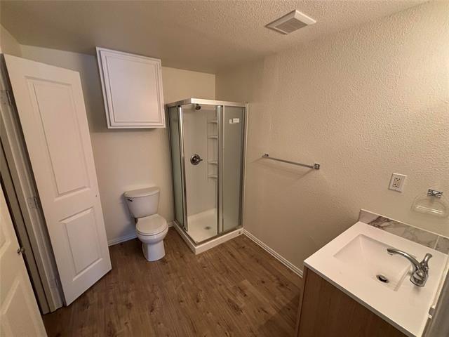 Building Photo - 2705 Belzise Terrace