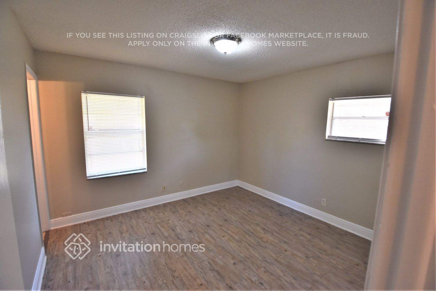 Building Photo - 7911 SW 3rd Ct