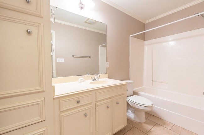 Building Photo - Move-in Ready 3 bed/ 2 bath home in South Bossier