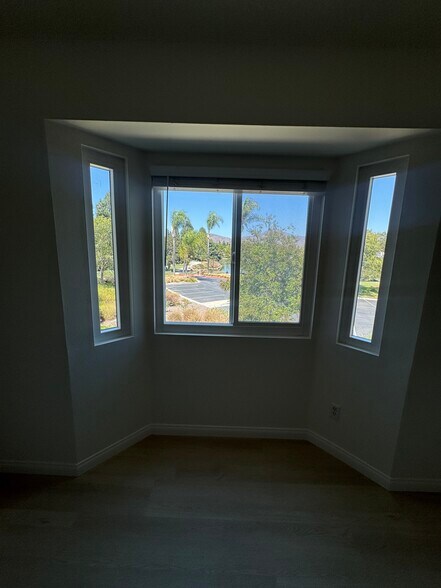 Building Photo - 707 Brookstone Rd